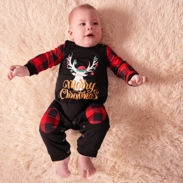 Merry Christmas Family Matching Letter Antler Print Plaid Splice Matching Pajamas Sets