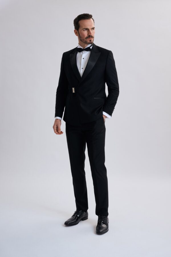 Riccardo Black Tuxedo